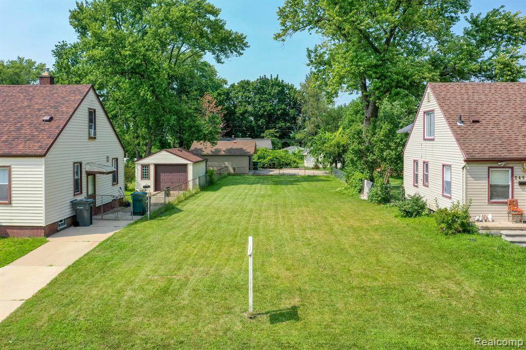24628 Cooke - Photo 1