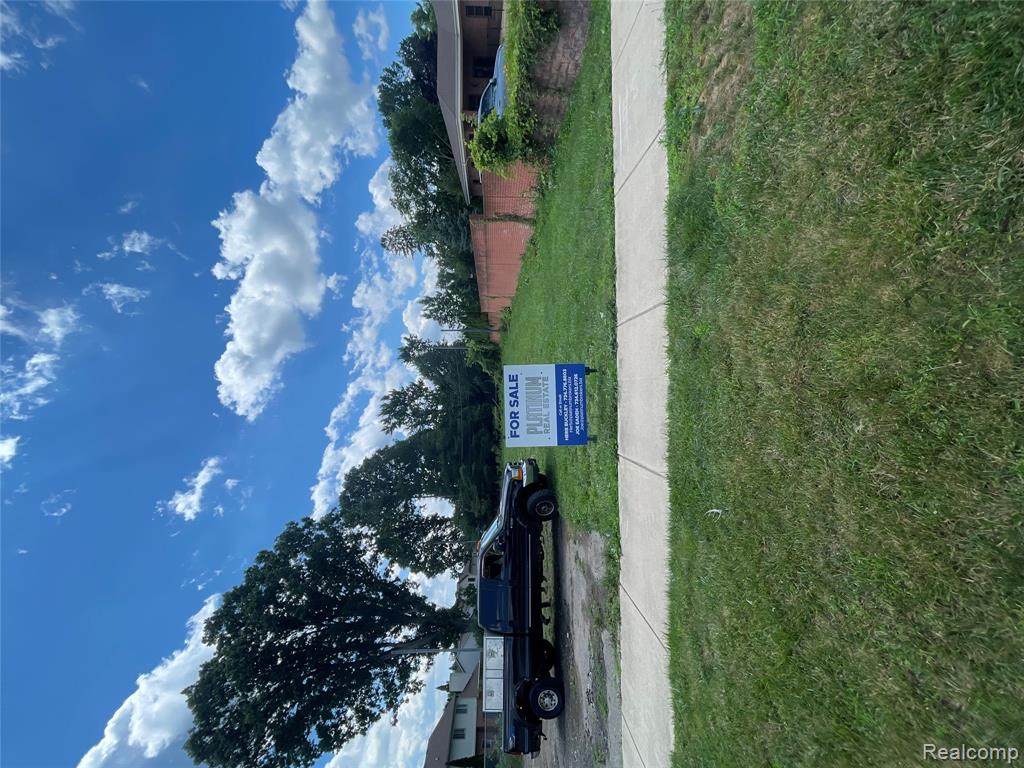 37739 7 Mile - Photo 1