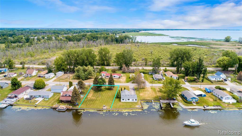 1840 Riverside - Photo 1