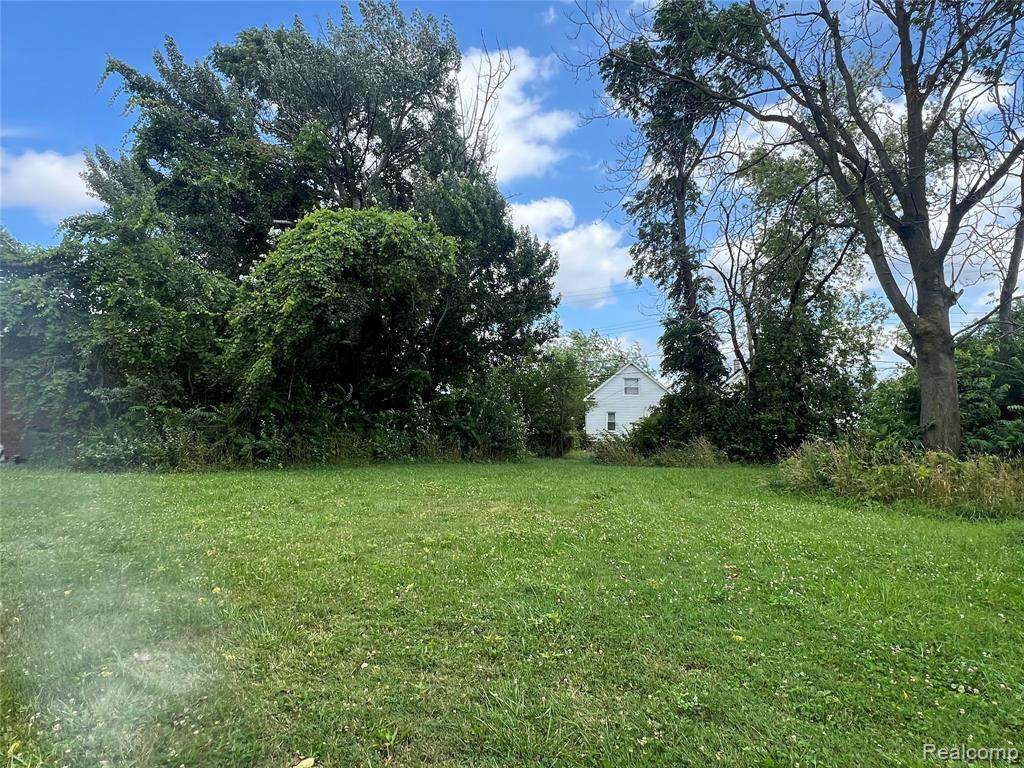40075 13th - Photo 1