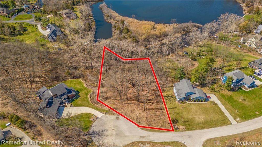 10468 Oak Shore - Photo 1