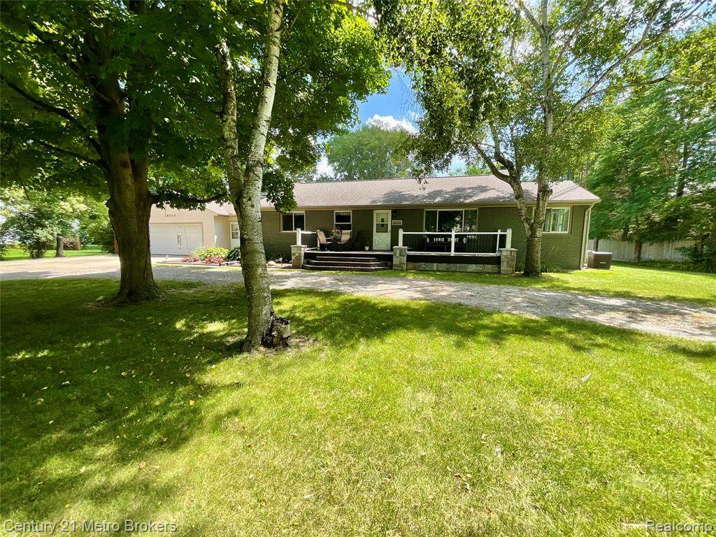 6010 Seymour - Photo 1