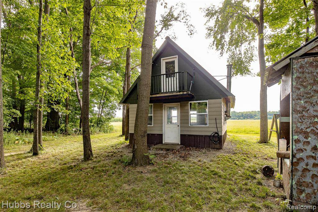 4251 Frances - Photo 1