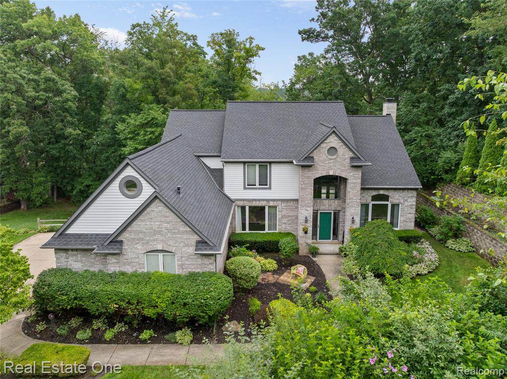 5471 Parkside - Photo 1