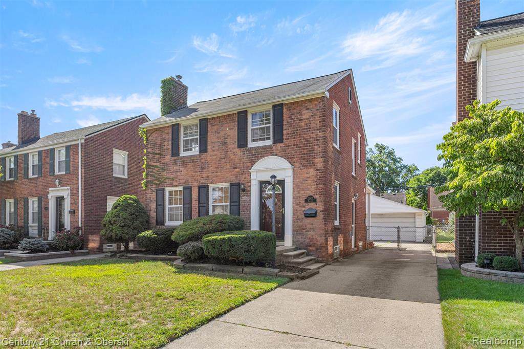 22905 Marlboro - Photo 1