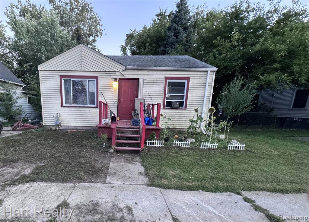 1320 White - Photo 1