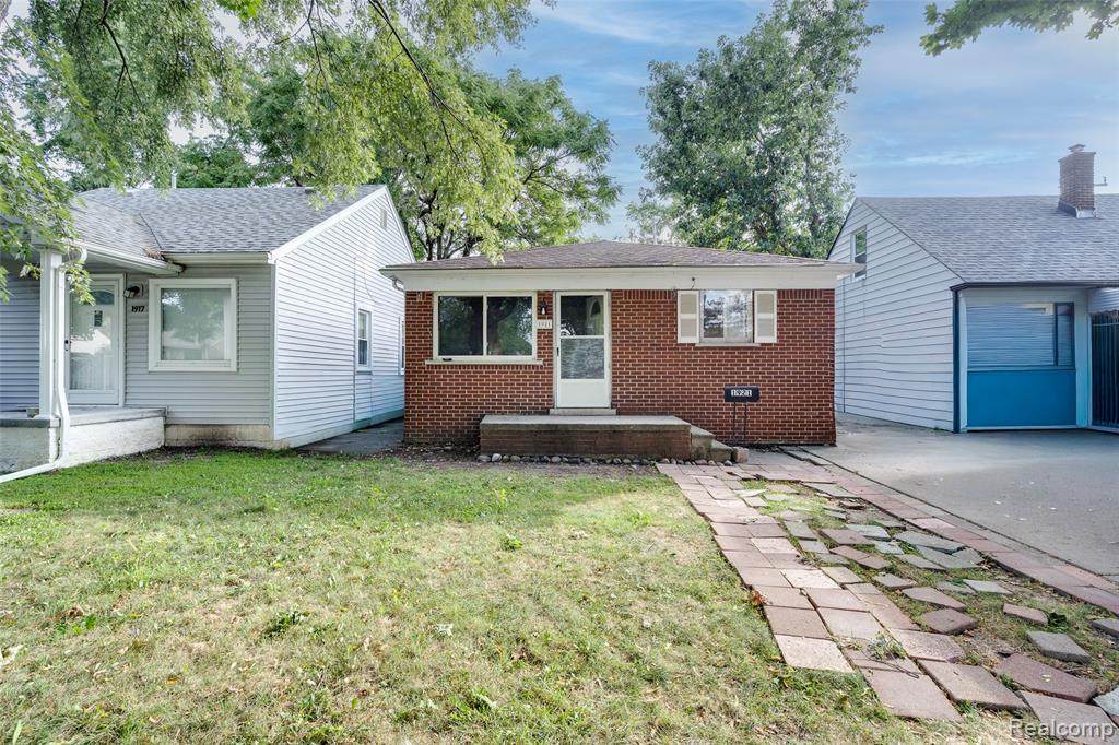 1921 Hanford - Photo 1