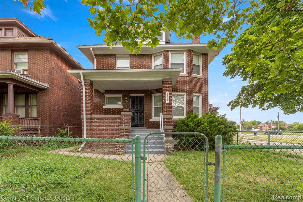 4115 Montgomery - Photo 1