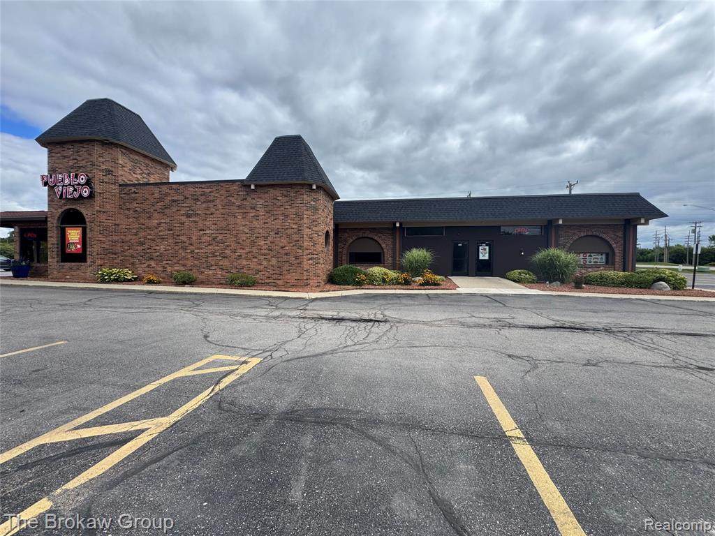 323 East Genesee - Photo 1