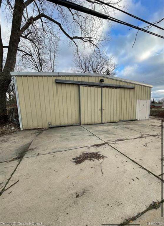 7889 Telegraph - Photo 1