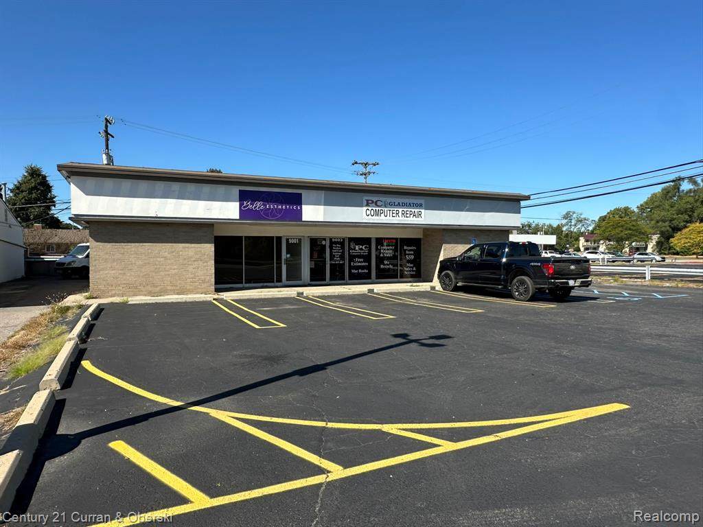 9001 Wayne - Photo 1