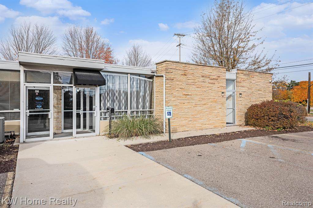 740 Emerick Street - Photo 1