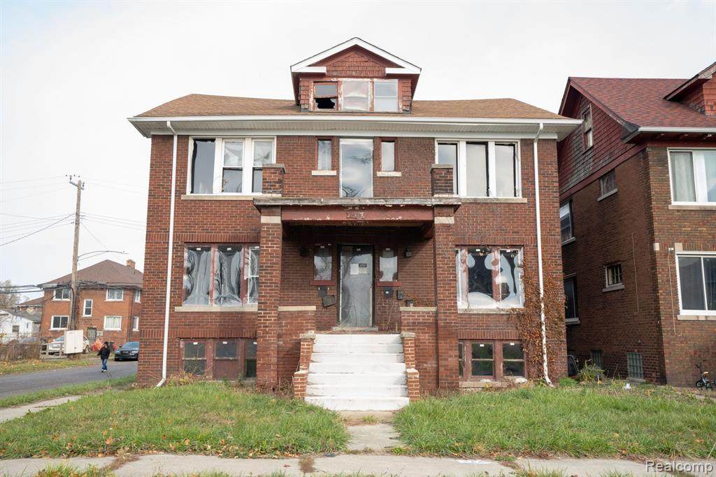 6420 Tuxedo - Photo 1