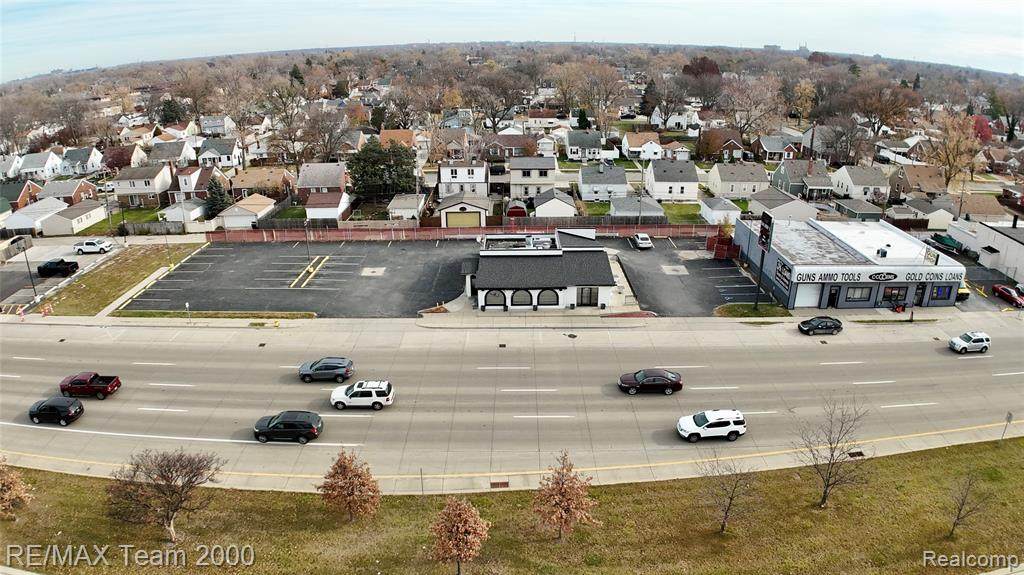 1297 Fort - Photo 1