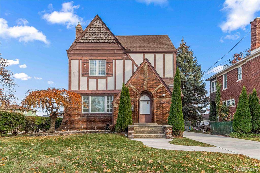 115 Biddle - Photo 1