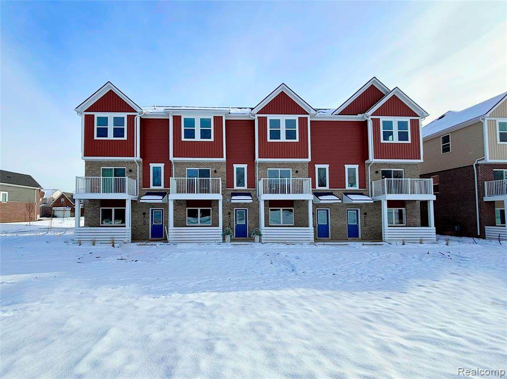 4861 Parkside - Photo 1