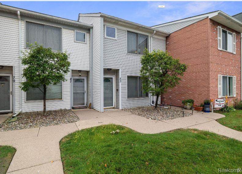 90 Rosebud - Photo 1