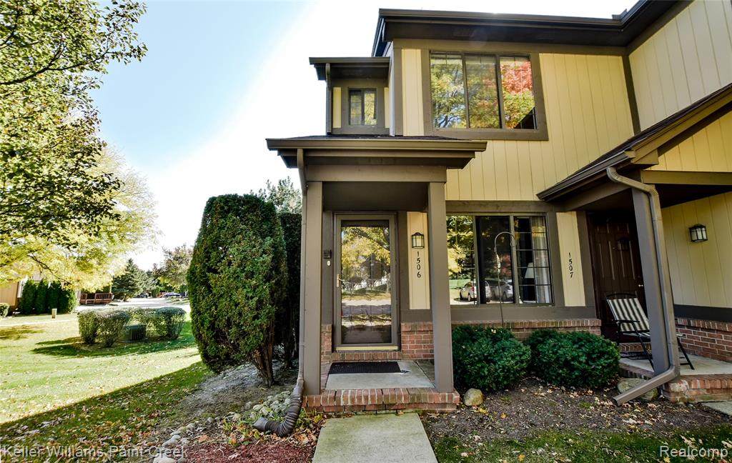 1506 Meadow Side - Photo 1