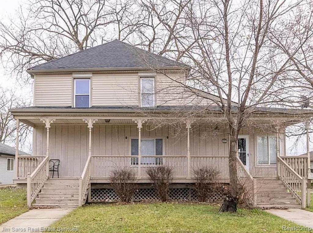 25390 Pinehurst - Photo 1