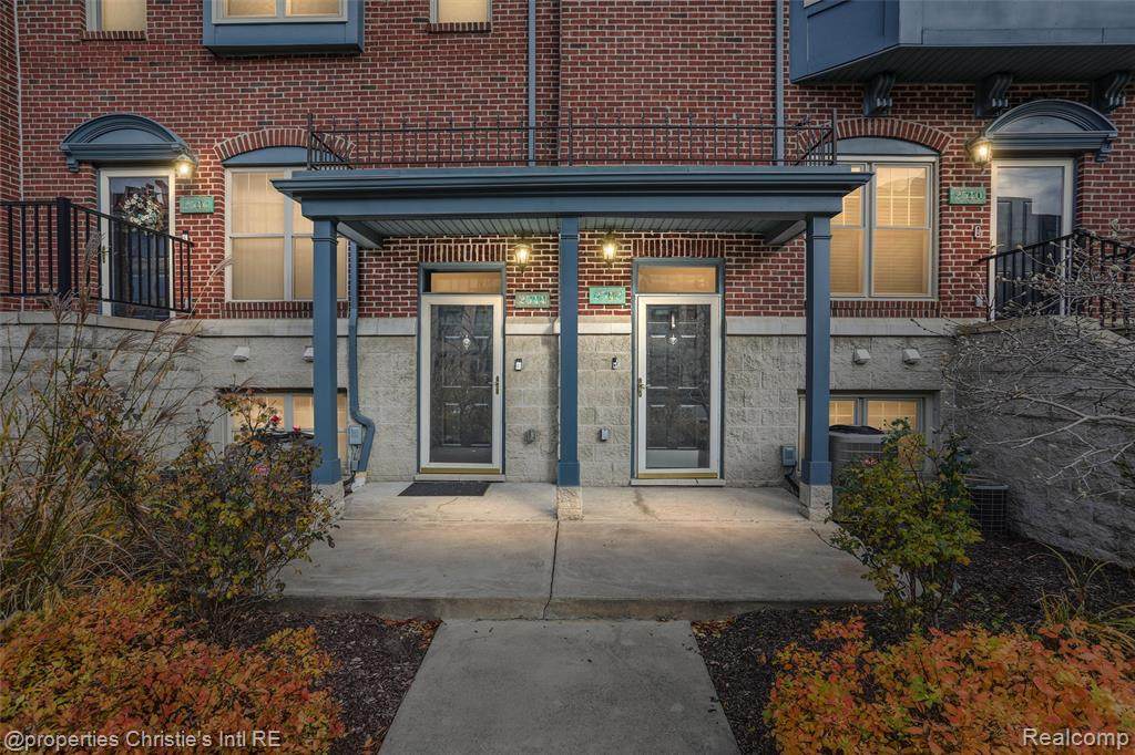 2456 Woodward - Photo 1