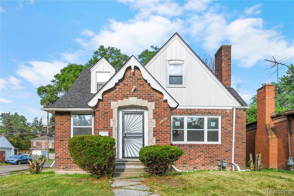 16216 Greenview - Photo 1