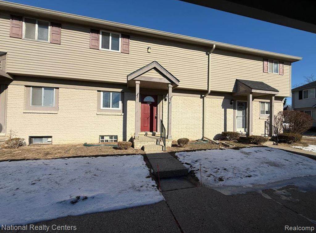 2048 Orchard Crest - Photo 1