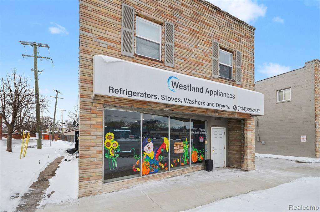 1638 Wayne - Photo 1