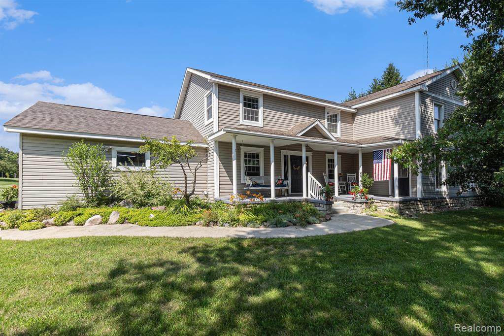 5083 Curtis - Photo 1