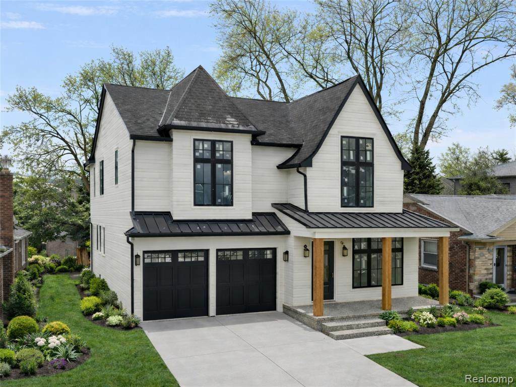 2694 Dorchester - Photo 1