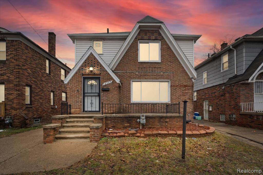 16569 Tracey - Photo 1