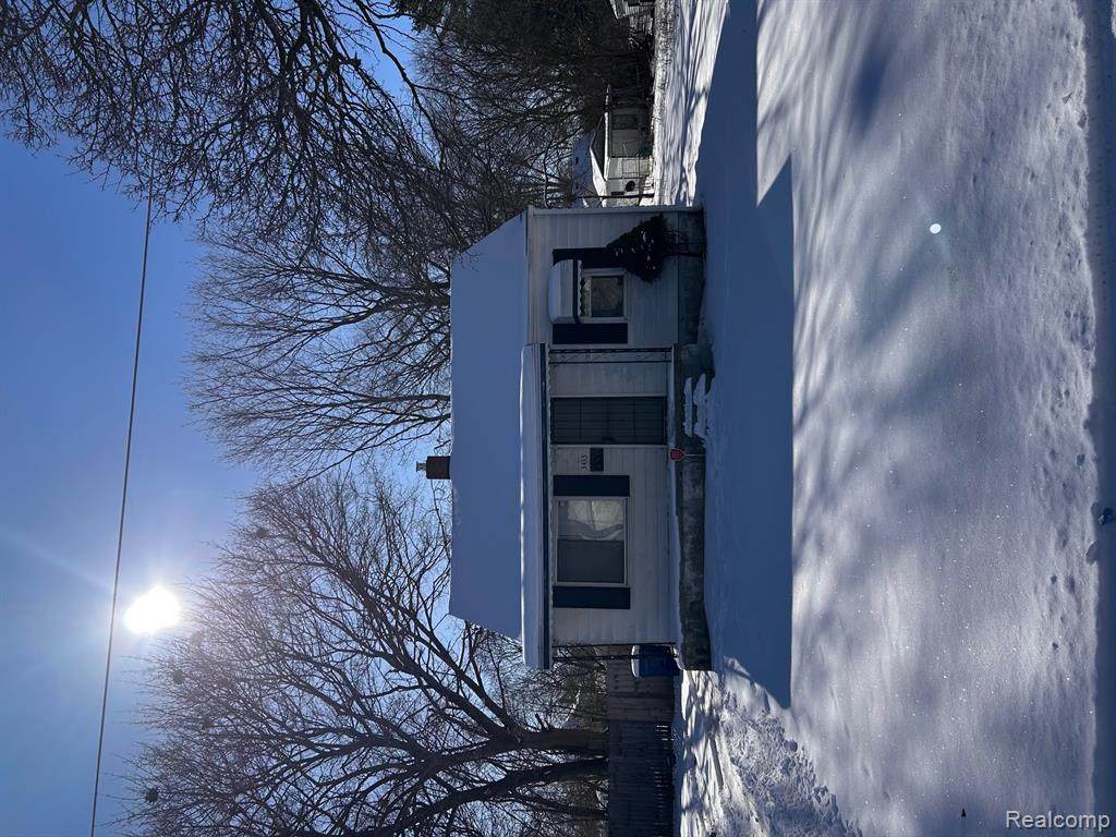 3413 Augusta - Photo 1