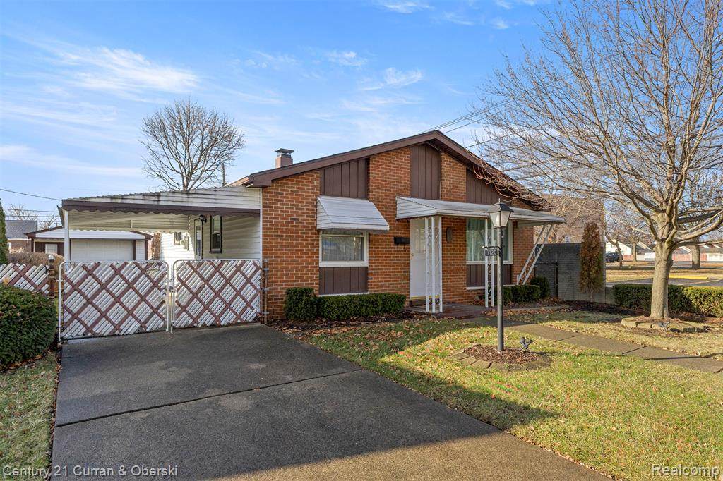 7120 Jackson - Photo 1