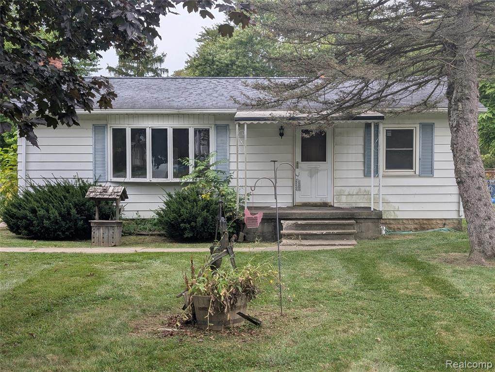 1056 Adams - Photo 1