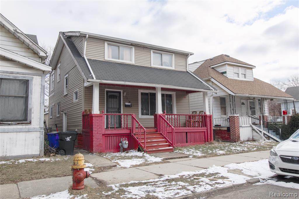 4874 Renville - Photo 1