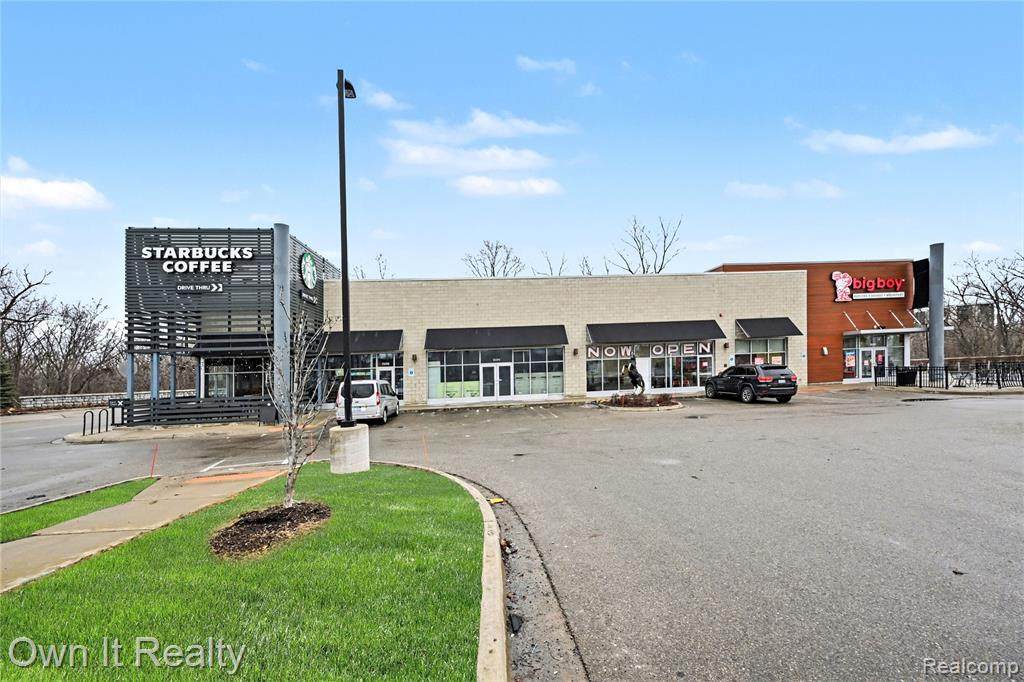 26400 Telegraph - Photo 1