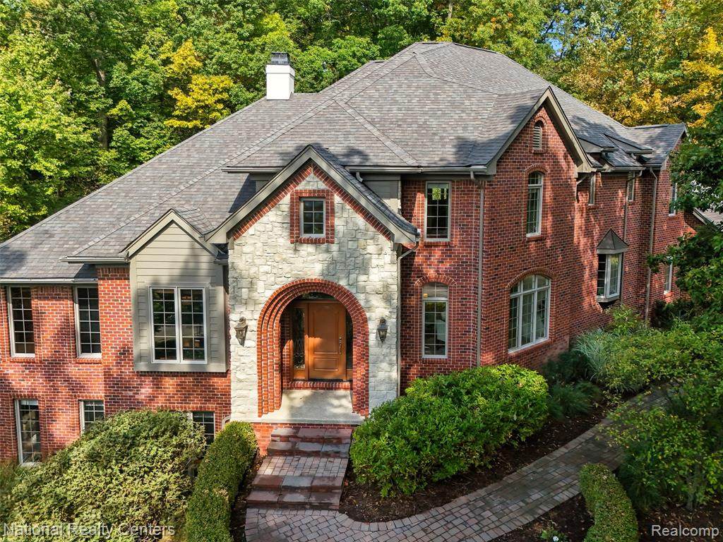 5010 Forest Valley - Photo 1