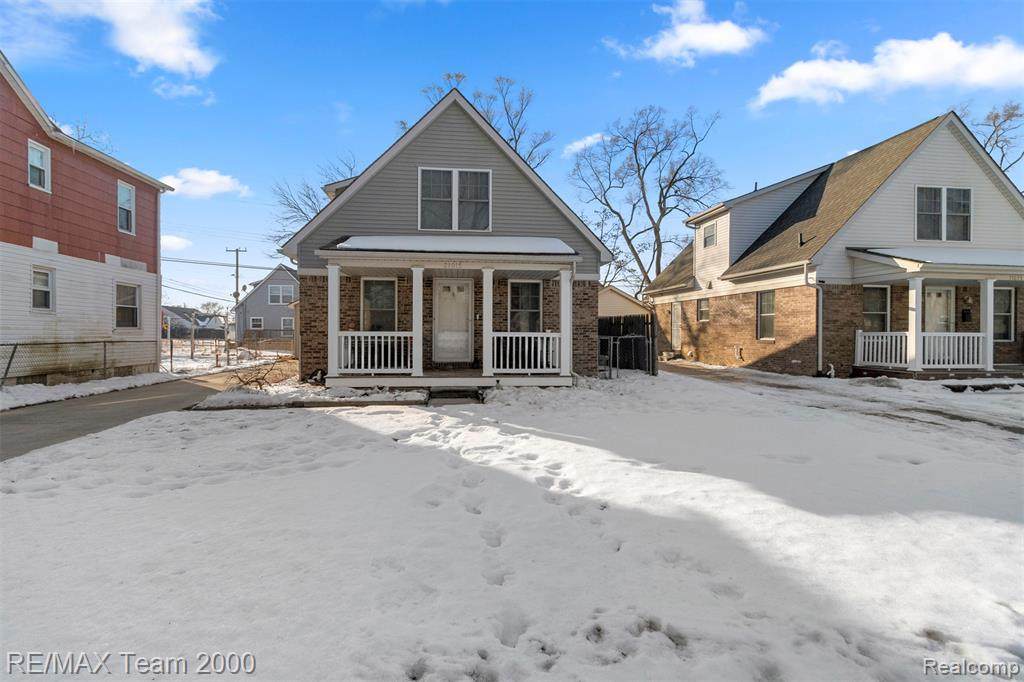 21025 Glen Lodge - Photo 1