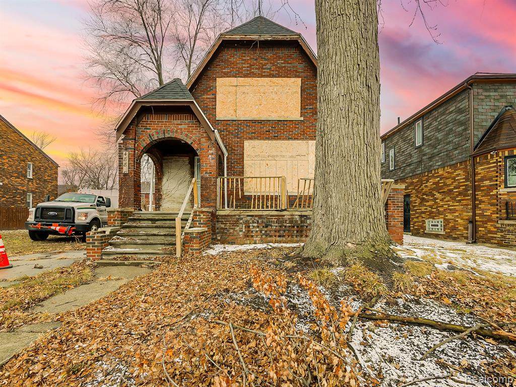 4885 Bedford - Photo 1