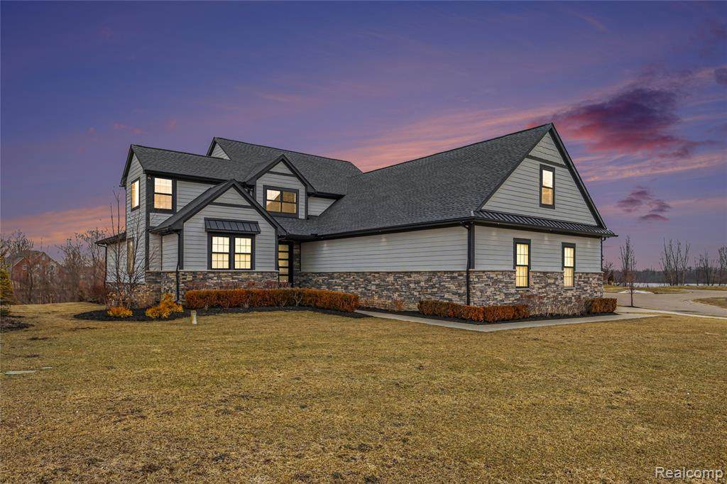 14270 Wright - Photo 1