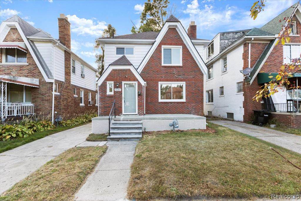 18287 Santa Rosa - Photo 1