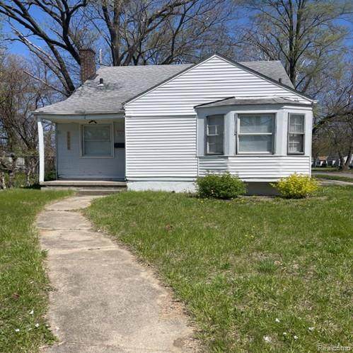 15900 Curtis - Photo 1