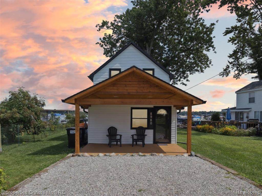 8980 Dexter Pinckney - Photo 1