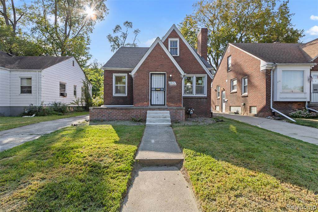 13575 Rutherford - Photo 1