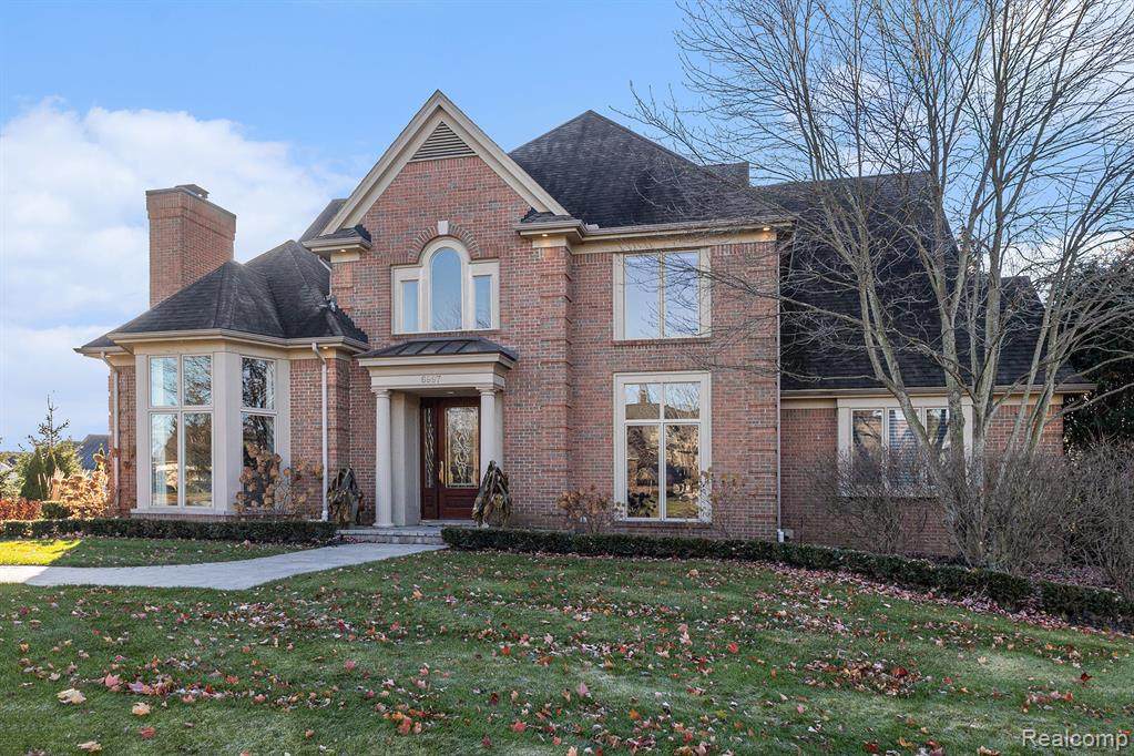 6997 Oakhurst Ridge - Photo 1