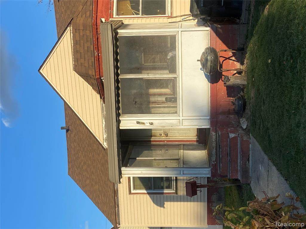 9176 Winthrop - Photo 1