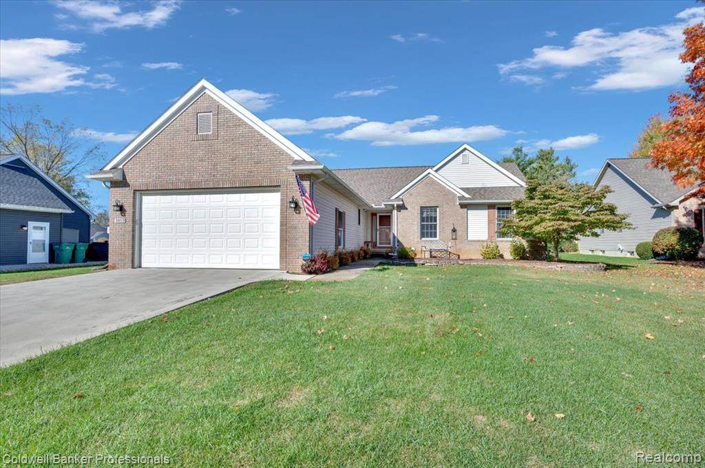 3803 Wedgewood - Photo 1