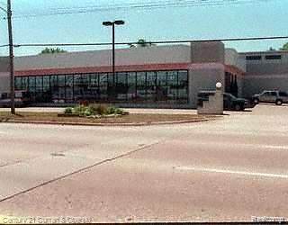 15775 Telegraph - Photo 1