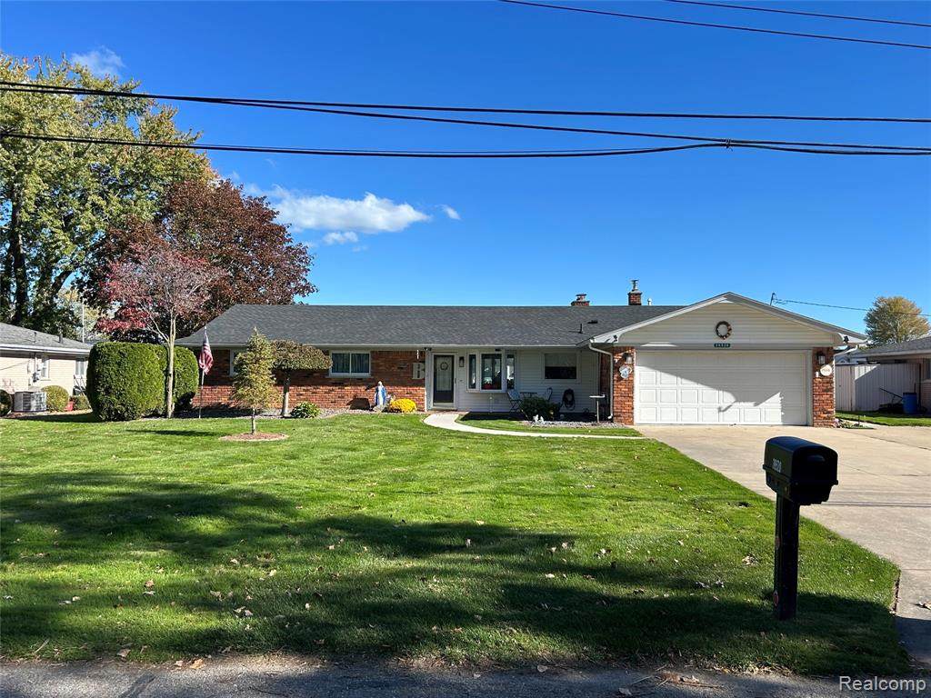 39520 Venetian - Photo 1
