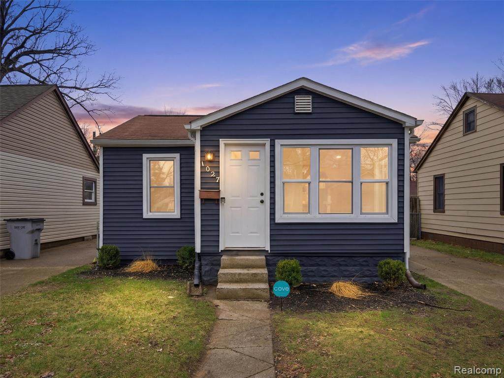 1027 Milton - Photo 1