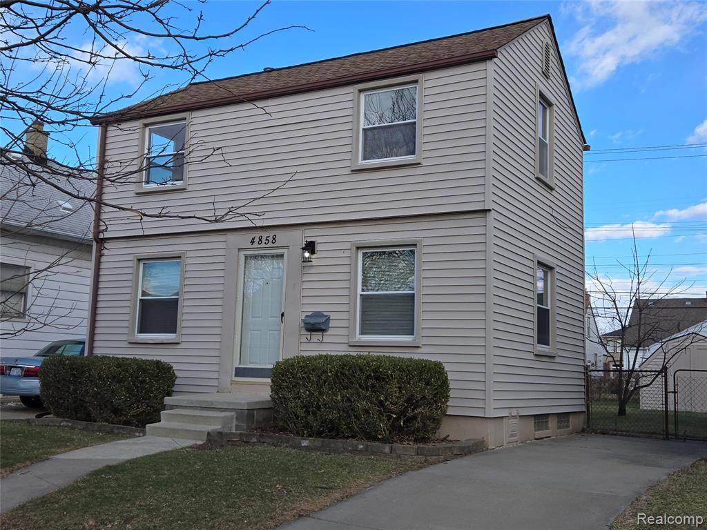4858 Palmer - Photo 1